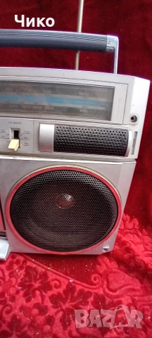 стар японски оригинален радиокасетофон Sanyo , снимка 4 - Антикварни и старинни предмети - 53054234