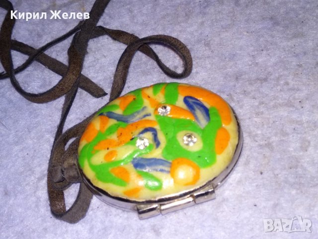 КРАСИВА СТОМАНЕНА СРЕБРИСТА ВИНТИДЖ КУТИЙКА - МЕДАЛЬОН За СНИМЧИЦИ Или ДРУГО с ШНУРЧЕ от ВЕЛУР 26385, снимка 13 - Колиета, медальони, синджири - 41483232