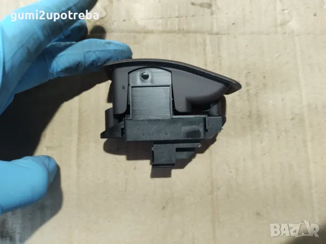 Копче Бутон Ръчна Спирачка Porsche Cayenne 3.0D 92A/2012г, снимка 3 - Части - 47985237