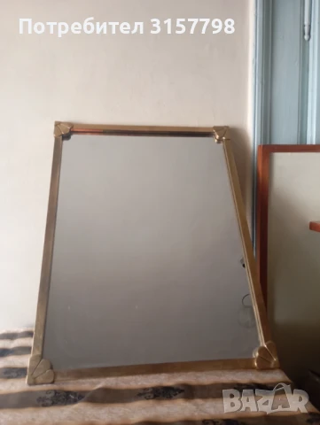 Ретро огледало за стена