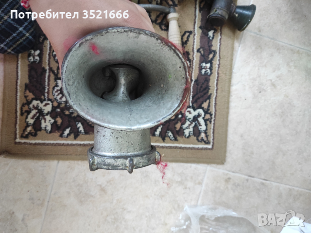 Машинка за мелене на месо, ретро, снимка 3 - Аксесоари за кухня - 44641738