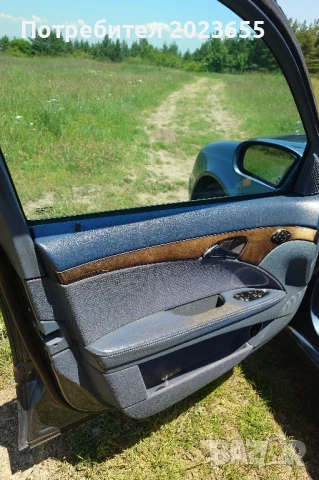 Мерцедес E270 CDI, снимка 10 - Автомобили и джипове - 51018450