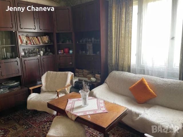 Продава ТРИСТАЕН с гараж в гр. Карнобат, снимка 11 - Апартаменти - 56237009