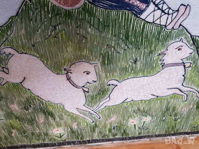 Стар плюшен ковьор с рамка, снимка 7 - Антикварни и старинни предмети - 36136789