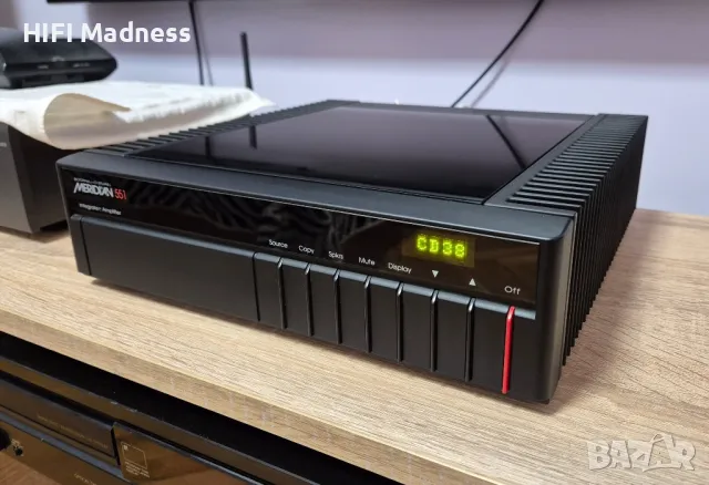 Meridian 551 + MSR remote control  			