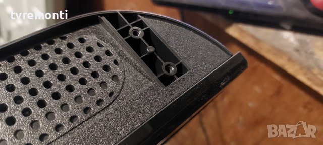 крачета. за телевизор SMARTTECH модел 24HN10T22, снимка 4 - Стойки, 3D очила, аксесоари - 42696425