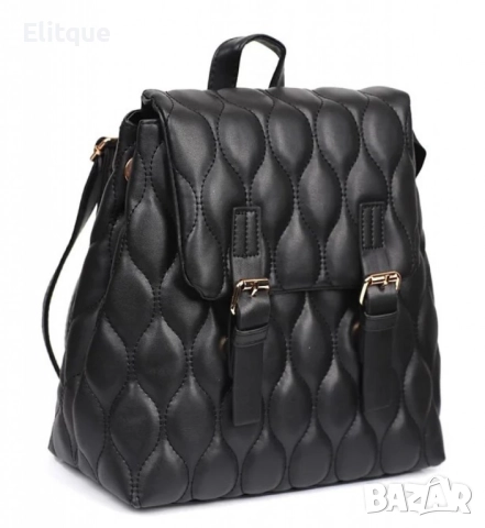 Модерна капитонирана дамска раничка 25х25 см, снимка 2 - Раници - 52895129