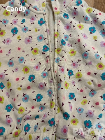 Суитшърт момиче ZARA 116 размер, снимка 2 - Детски анцузи и суичери - 53419672