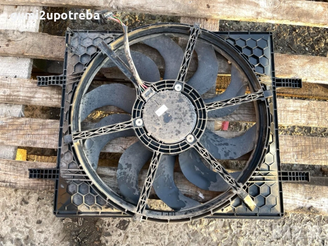 Дифузьор Вентилатор Охлаждане 1EA959455D Volkswagen ID.3 E11 PRO, снимка 2 - Части - 53541297