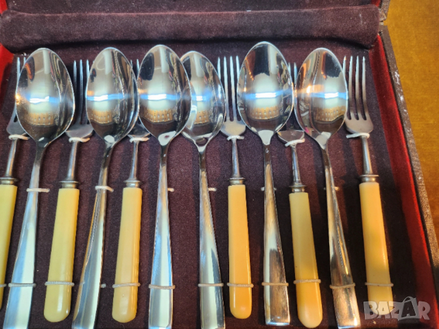 прибори за хранене - 2 к-та, качествена неръжд.стомана, дръжките "слонова кост", от СССР, солидни, снимка 8 - Прибори за хранене, готвене и сервиране - 46886675