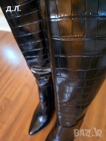 Дамски ботуши с дебел ток, снимка 2 - Дамски ботуши - 47803245