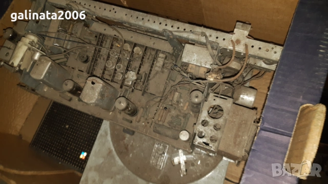 Стара електроника, снимка 7 - Антикварни и старинни предмети - 53273950