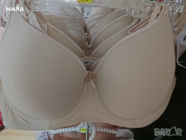 Сутиени чашка C и D, снимка 2 - Бельо - 51360057