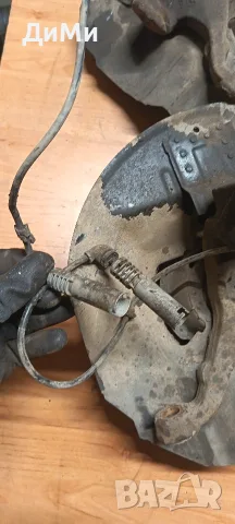 шенкел главина дискове бмв е46 320д 136кс bmw e46, снимка 2 - Части - 56083654