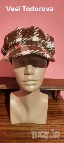 Дамски зимни шапки , снимка 7 - Шапки - 56275249