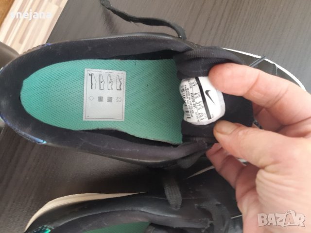 Дамски спортни сникарси Nike оригинални, снимка 7 - Маратонки - 34778354