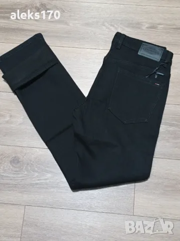 Ватирани мъжки дънки - черни