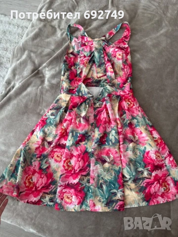 Уникална дамска рокля на цветя, снимка 3 - Рокли - 53176812