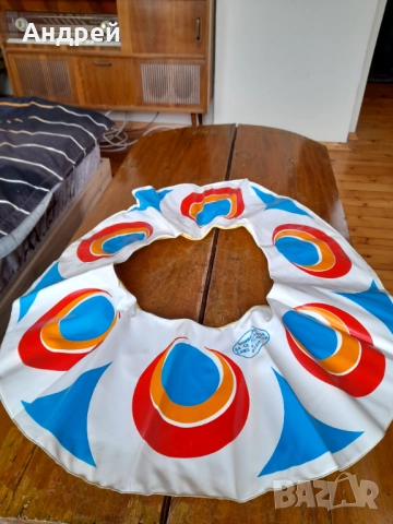 Стар детски пояс за плуване #2