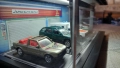 Гараж диорама за 5 коли в мащаб 1-64 , снимка 8
