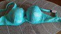 Сутиен Victoria Secret 38 С, снимка 8