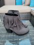 Сиви велурени боти, снимка 3