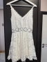 Продавам къса дантелена рокля, снимка 3