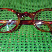 Giorgio Armani - рамки, снимка 2 - Слънчеви и диоптрични очила - 36182843