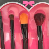 E.L.F. Sugarkiss Brush Set 5 Pieces Четки за Грим Комплект на E.L.F., снимка 2 - Декоративна козметика - 39779197