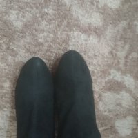 Нови чизми 39 номер с огледален ток, снимка 3 - Дамски ботуши - 38995974