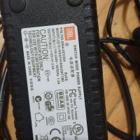 jbl 18v 2,5a, снимка 1 - Друга електроника - 35933215