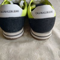 Оригинални сникърси Calvin Klein 41 номер , снимка 4 - Маратонки - 41465059