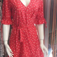 КРАСИВА червена рокля на бели точици "прегърни ме", снимка 1 - Рокли - 41158762