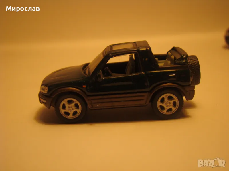 HONGWELL 1/72 TOYOTA RAV 4 МОДЕЛ КОЛИЧКА, снимка 1