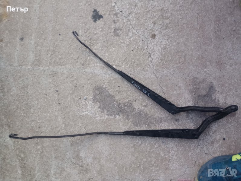 Рамо чистачки форд фиеста 5, снимка 1