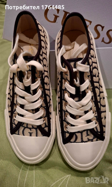Дамски кецове Guess , снимка 1
