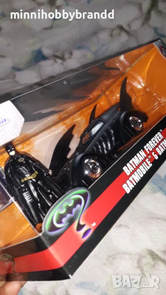 BATMAN  & BATMOBILE BATMAN FOREVER 1.24  JADA TOP TOP TOP  MODEL. , снимка 1