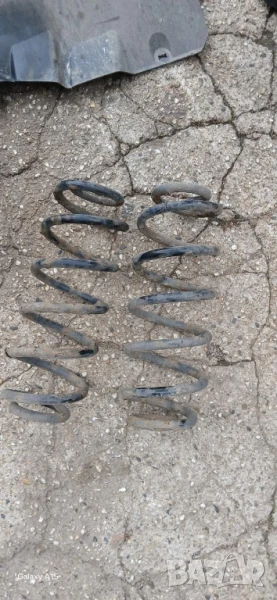 Задни пружини за Пежо/Peugeot 3008 (2009-2016), снимка 1