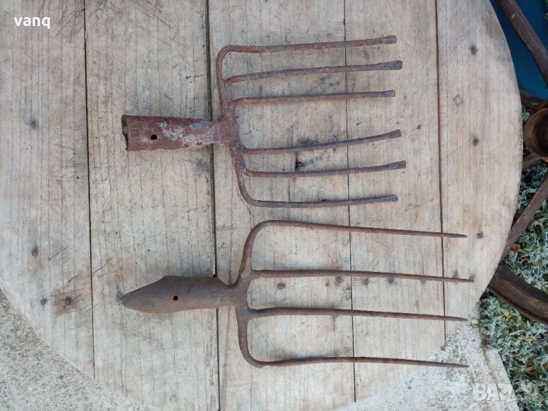 Стари ковани вили, снимка 1