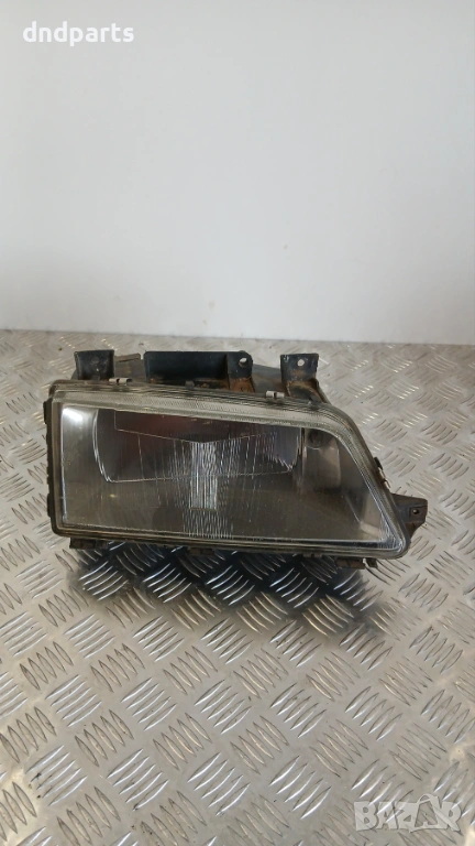 Десен фар Peugeot 405 1993., снимка 1