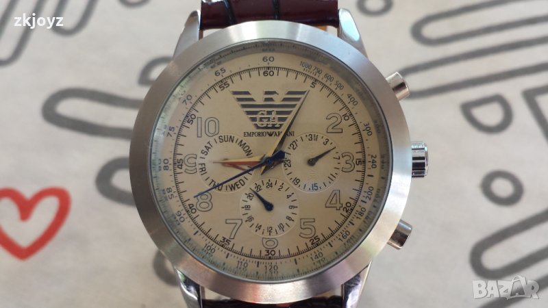 САМОНАВИВАЩ СЕ НОВ МЪЖКИ ЧАСОВНИК EMPORIO ARMANI, снимка 1