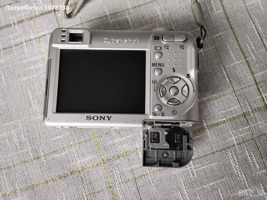 Продавам фотоапарат Soni, снимка 1