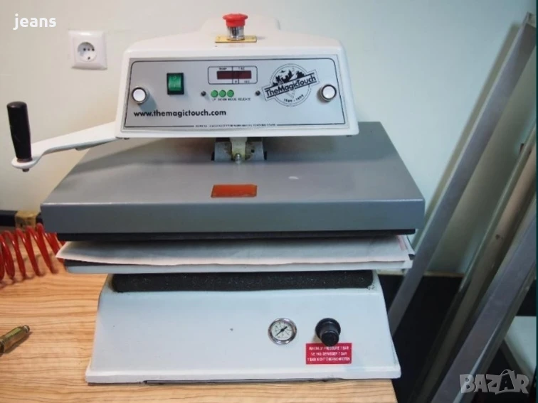 Пневматична автоматична термо преса, снимка 1