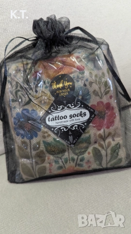 Страхотен чисто нов цветен арт чорапогащник с принт на цветя размер  xs-m подходящ за подарък, снимка 4 - Бельо - 52719904