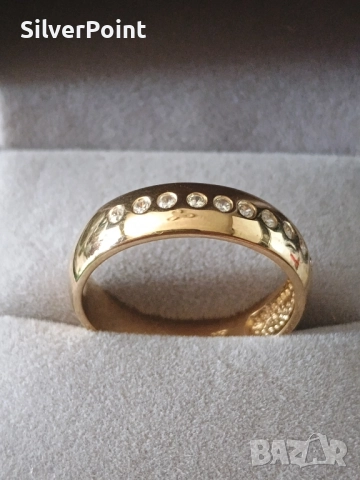 Сребърен пръстен с позлата и натурални бели Циркони , снимка 2 - Пръстени - 51461755