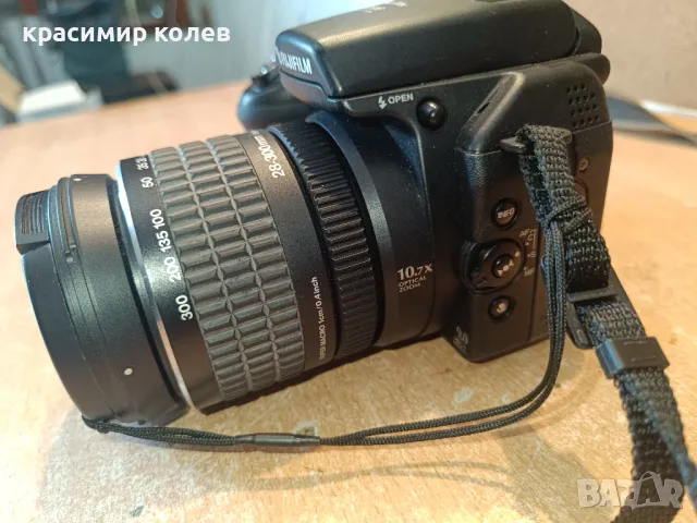 фотоапарат "Fujifilm Finepix S9500", снимка 3 - Фотоапарати - 50129850
