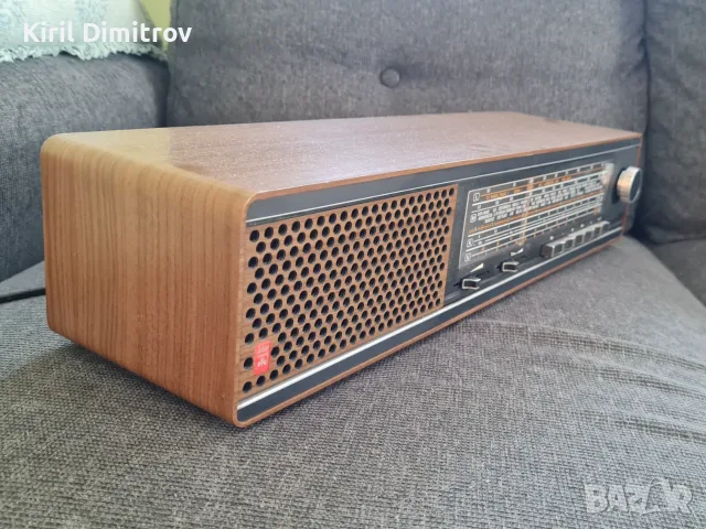 Ретро радио Grundig RF 511, снимка 5 - Радиокасетофони, транзистори - 56074228