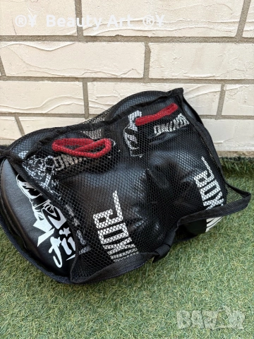 Боксов комплект с ръкавици и тренировъчни лапи, снимка 2 - Други - 53849798