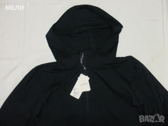 UNIQLO нова мъжка ветровка с етикет М, снимка 2 - Спортни дрехи, екипи - 51374011