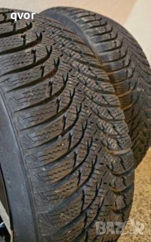 4 бр зимни гуми Kumho , снимка 4 - Гуми и джанти - 52850117